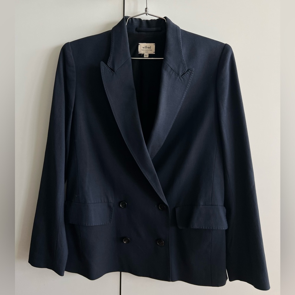 *ARITZIA* Wilfred Navy Blazer - WOOL - size 0